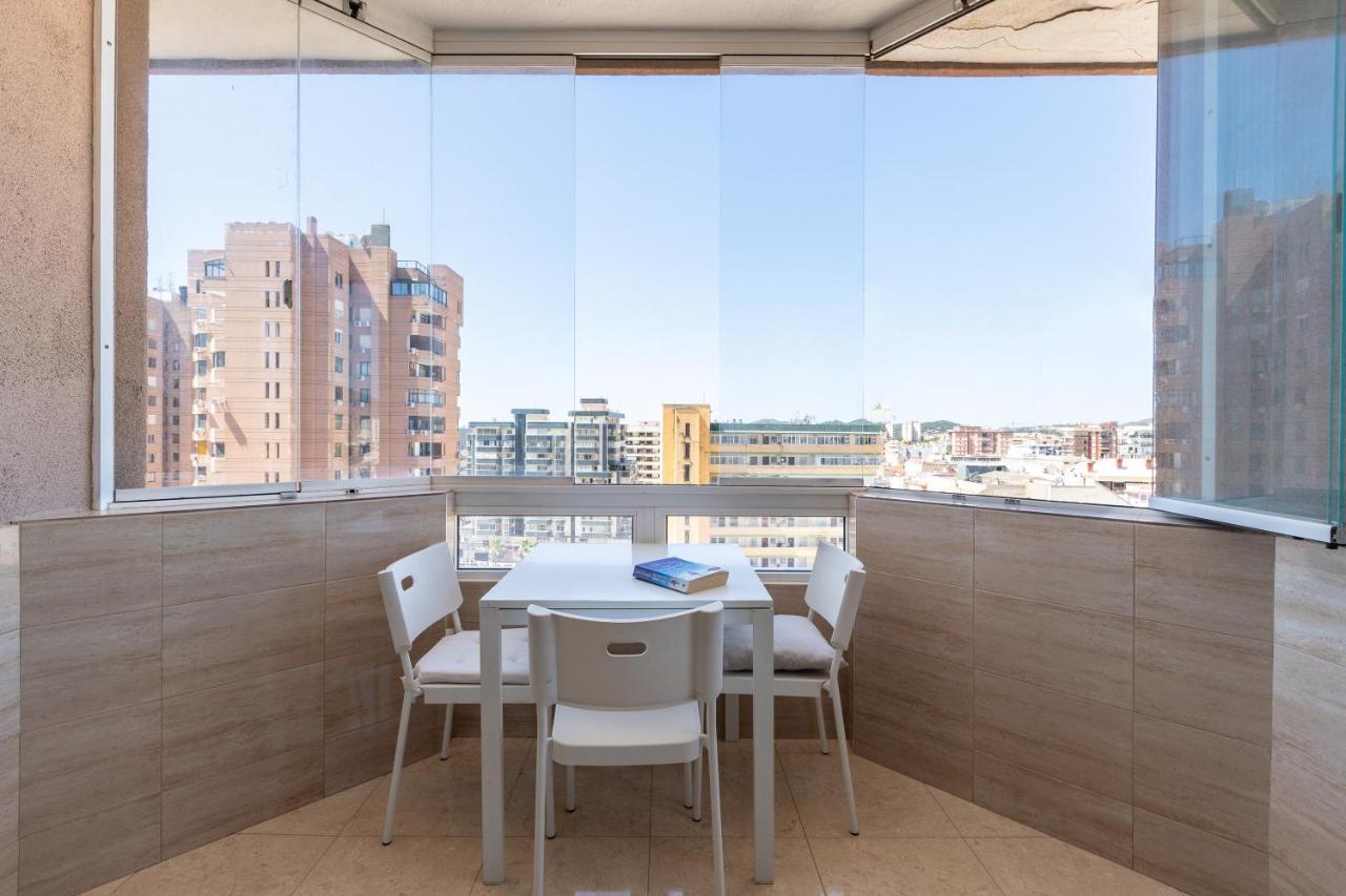 Sunny One Bedroom Apartamento Málaga